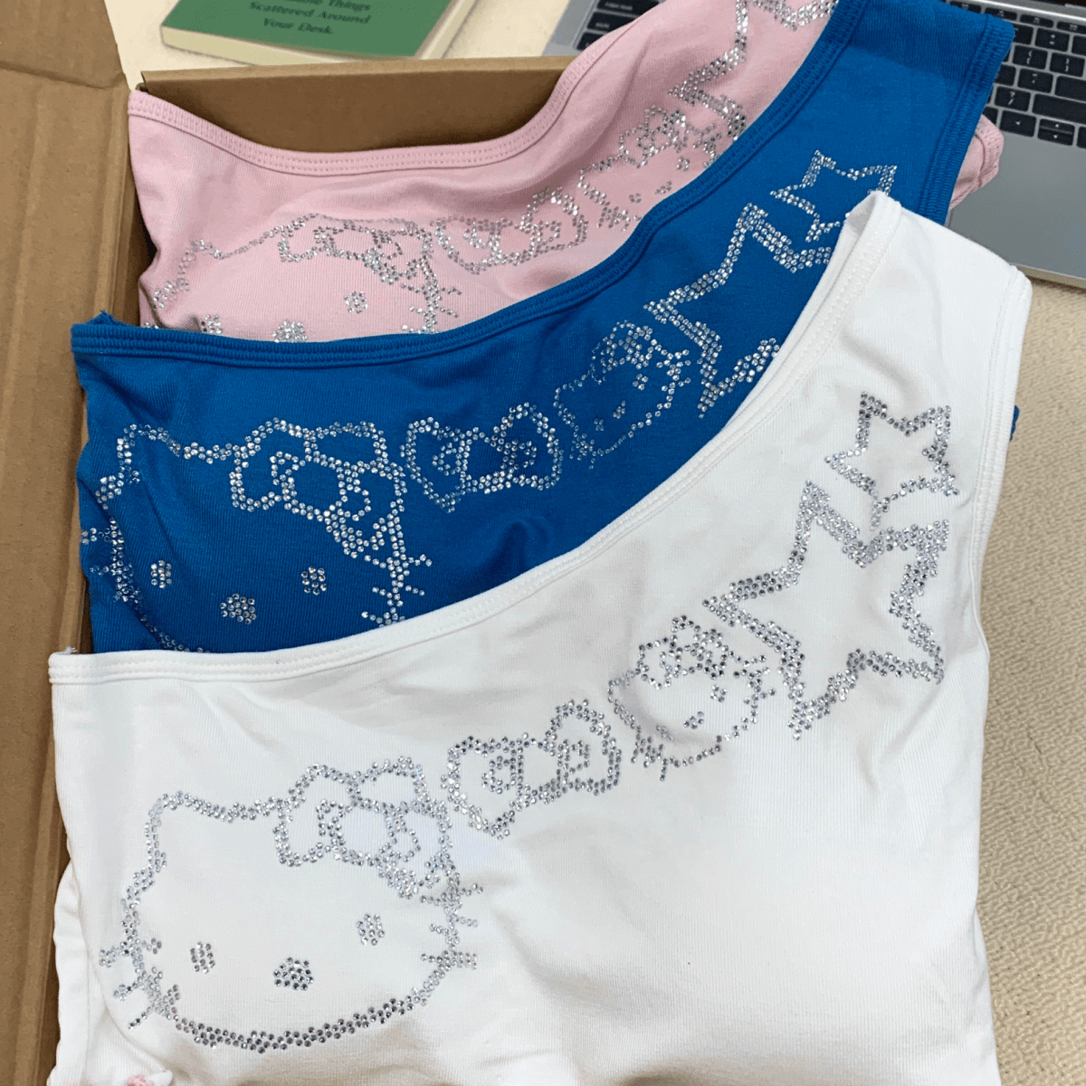 HelloKitty One - Shoulder Top - KittyCup - Heaven©