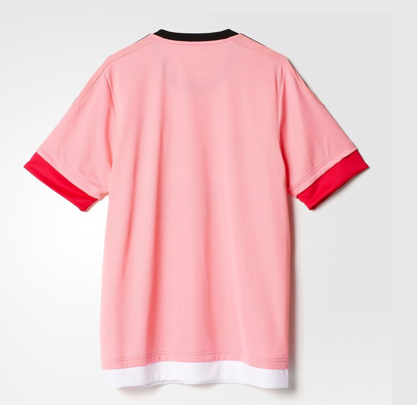 Juventus x Hello Kitty | Trikot - KittyCup-Heaven